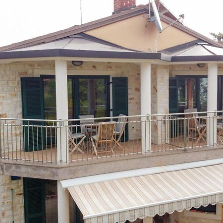 Todor Seaside Apartments Lovrecica  Exterior photo